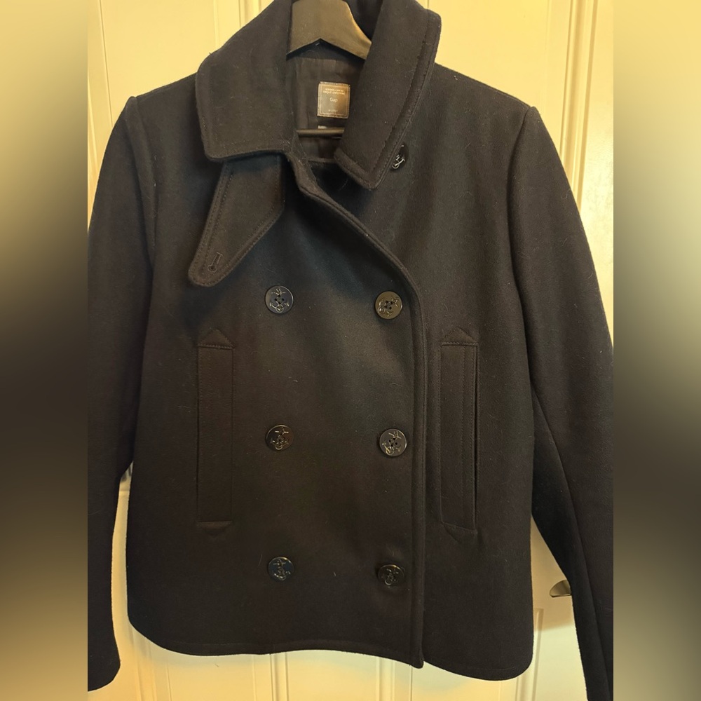 GAP Women's Classic Dark Navy Peacoat